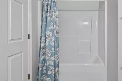 707 Wilshire Cir, Seven Fields Boro, PA 16046 - Photo 24