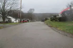 1421 Davidson St, Wampum, PA 16157 - Photo 2