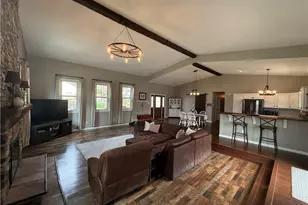 5110 Redwood Dr, White Township, PA 15701 - Photo 12