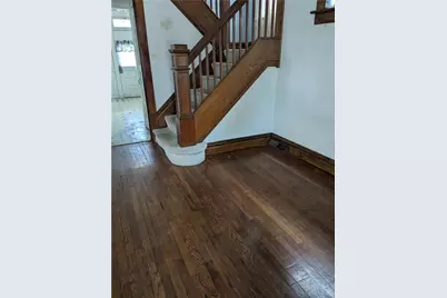 506 E Moody Ave, New Castle, PA 16105 - Photo 8