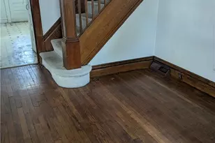 506 E Moody Ave, New Castle, PA 16105 - Photo 8