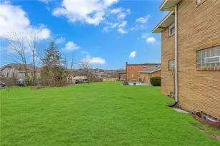 2919 Pioneer Ave, Pittsburgh, PA 15226 - Photo 4