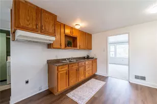 217 Wiltshire Ave, Butler, PA 16001 - Photo 4