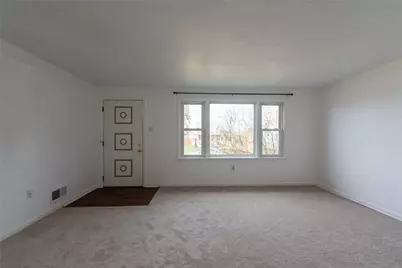 217 Wiltshire Ave, Butler, PA 16001 - Photo 10