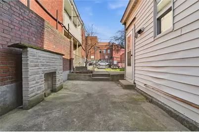 1713 Sarah St, Pittsburgh, PA 15203 - Photo 38