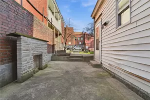 1713 Sarah St, Pittsburgh, PA 15203 - Photo 38