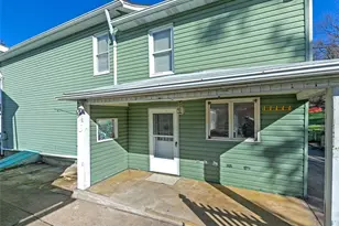 413 N Prospect St, Connellsville, PA 15425 - Photo 4