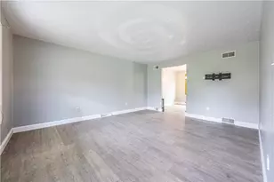 206 Hague Ln, South Union Township, PA 15401 - Photo 10