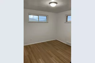 214 Erwin Place, McKees Rocks, PA 15136 - Photo 8