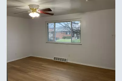 214 Erwin Place, McKees Rocks, PA 15136 - Photo 12