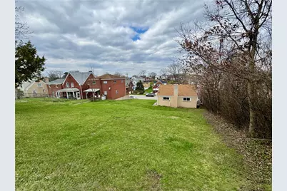 418 Baker Ave, Clairton, PA 15025 - Photo 26