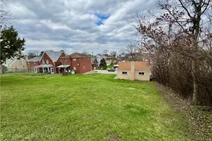 418 Baker Ave, Clairton, PA 15025 - Photo 26