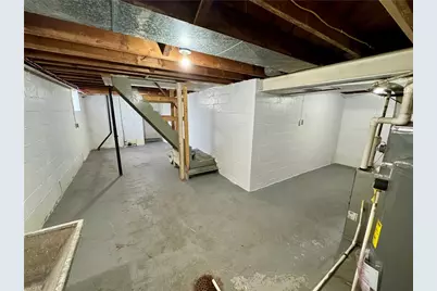 418 Baker Ave, Clairton, PA 15025 - Photo 16