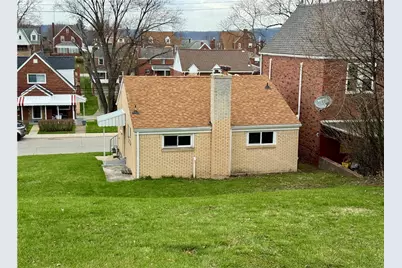 418 Baker Ave, Clairton, PA 15025 - Photo 22