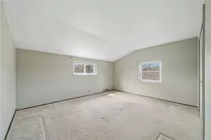 834 Blue Ridge Rd, Pittsburgh, PA 15239 - Photo 18