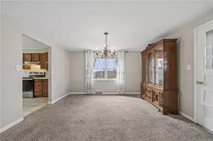 834 Blue Ridge Rd, Pittsburgh, PA 15239 - Photo 8