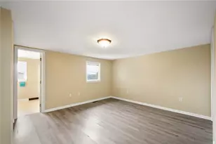 325-327 1st St, Cecil, PA 15055 - Photo 12