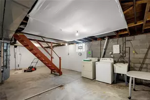 325-327 1st St, Cecil, PA 15055 - Photo 40