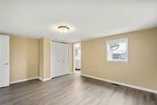 325-327 1st St, Cecil, PA 15055 - Photo 4