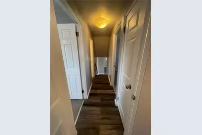 1419 Cardinal Dr, Scott Township, PA 15243 - Photo 12