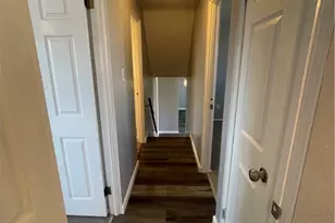 1419 Cardinal Dr, Scott Township, PA 15243 - Photo 12