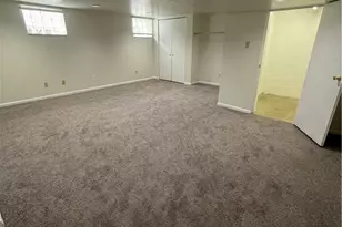 1419 Cardinal Dr, Scott Township, PA 15243 - Photo 20