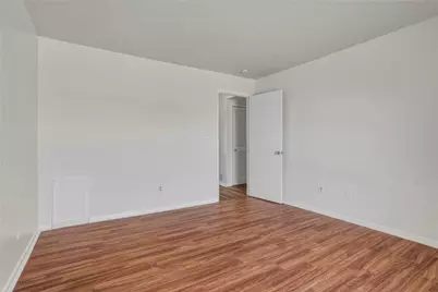 526 College Park Dr, Moon/Crescent Twp, PA 15108 - Photo 18