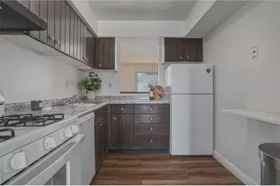 526 College Park Dr, Moon/Crescent Twp, PA 15108 - Photo 14