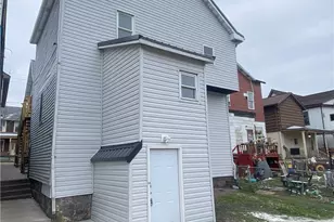 407 N Pittsburgh St, Connellsville, PA 15425 - Photo 4