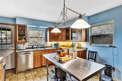 237 Clifton Ave, Pittsburgh, PA 15215 - Photo 12