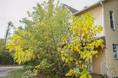 2713 Wilson St, Latrobe, PA 15650 - Photo 2