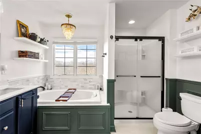 1024 Greenfield Dr, Cecil, PA 15317 - Photo 24