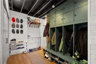 1024 Greenfield Dr, Cecil, PA 15317 - Photo 32