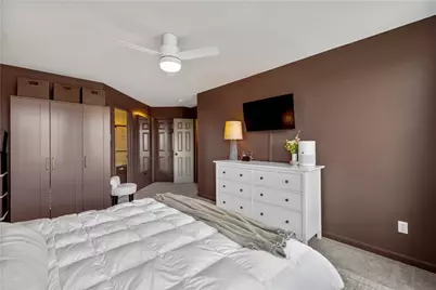 1024 Greenfield Dr, Cecil, PA 15317 - Photo 22