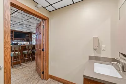 318 New York Ave, Rochester, PA 15074 - Photo 26