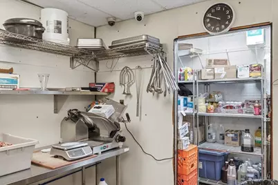 318 New York Ave, Rochester, PA 15074 - Photo 30