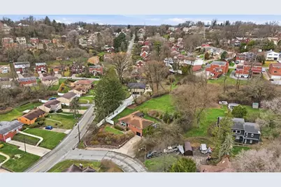 2386 Crestview Rd, Pittsburgh, PA 15216 - Photo 44