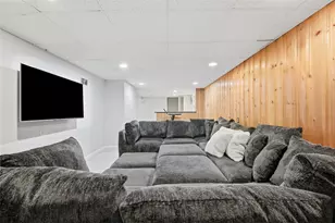 2386 Crestview Rd, Pittsburgh, PA 15216 - Photo 34