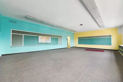 219 W Schwab Ave, Munhall, PA 15120 - Photo 4