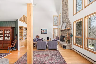 2090 Oak Ridge Dr, Saltlick Township, PA 15622 - Photo 14