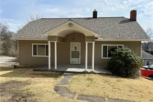 2502 7th St, New Kensington, PA 15068 - Photo 4