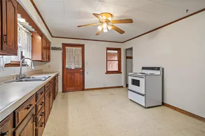 636 6th St, , PA 15927 - Photo 8