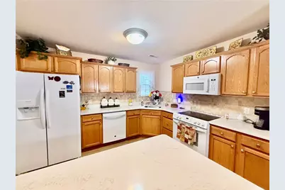 194 Woodhawk Ln, Franklin Township, PA 16001 - Photo 12