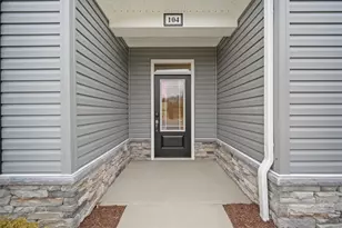 104 Ridgewood Heights Dr, West Deer, PA 15101 - Photo 4