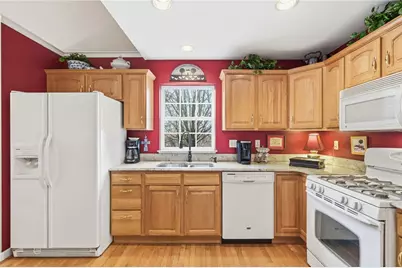 6855 Stephanie Ct, Murrysville, PA 15626 - Photo 14