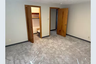 728 N Pike Rd, Jefferson Township, PA 16023 - Photo 14