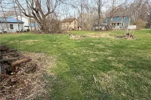 108 Willis, Dry Tav-Rices Landing, PA 15357 - Photo 4