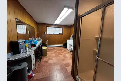 406 Walnut St, Vandergrift, PA 15690 - Photo 10