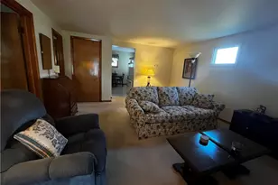 406 Walnut St, Vandergrift, PA 15690 - Photo 6