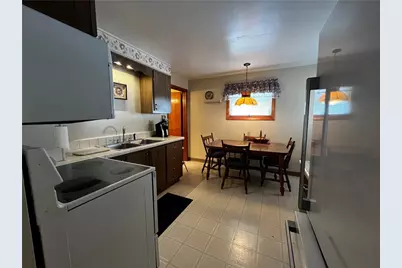 406 Walnut St, Vandergrift, PA 15690 - Photo 16